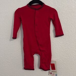 NWT- Kickee Pants - red snap coveralls- balloon bird with hearts-size 0-3 months